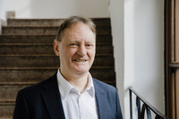 Dr. Christian Riepl